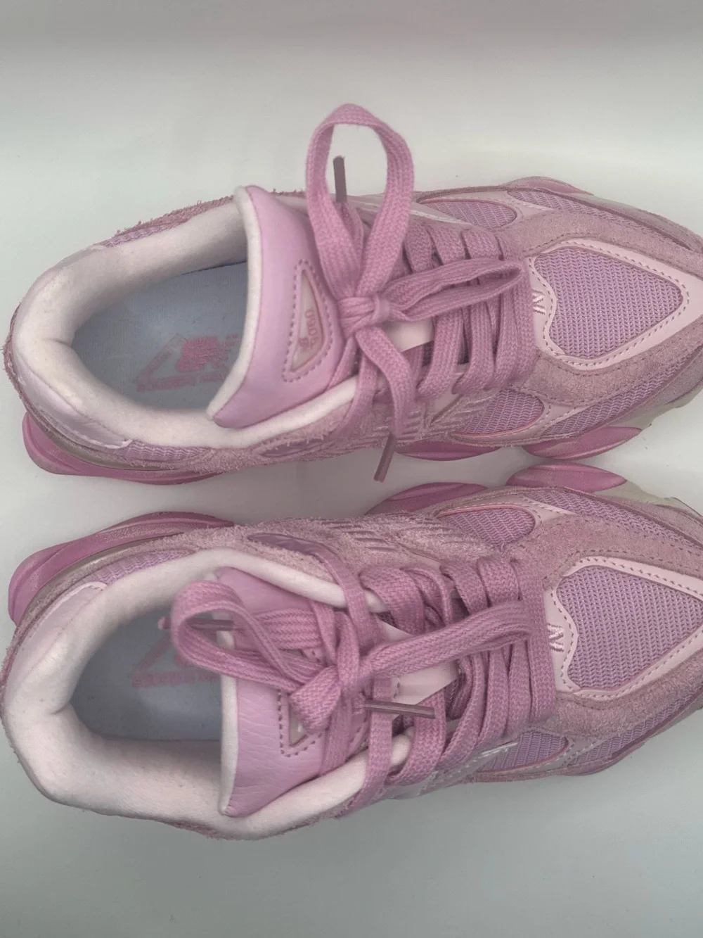 New Balance 9060 Women’s Pink Lace-Up Sneakers - Picture 2 of 5